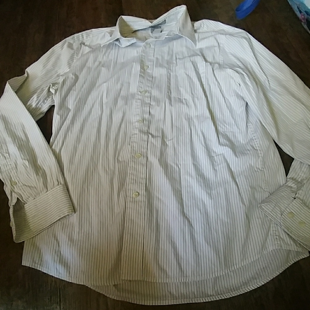 Gap button downBOGO